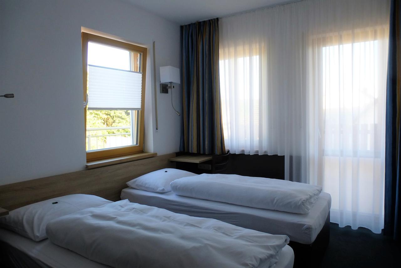 Hotel Blaue Traube Gebenbach Exterior foto